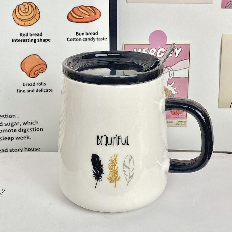 [Tapa de taza con cuchara pequeña] Taza con mango negro - Pluma