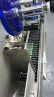 Machine d'étiquetage horizontale pour petits tubes, machine d'étiquetage automatique pour bouteilles avec alimentation automatique