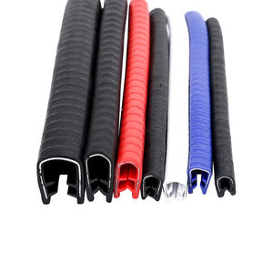 Guarnizione Universale Nera a <span class=keywords><strong>U</strong></span> in Acciaio con Striscia Decorativa in PVC, Guarnizione in Gomma a <span class=keywords><strong>U</strong></span> per Bordi, Striscia Sigillante in PVC per Portiere Auto - Product Image 1