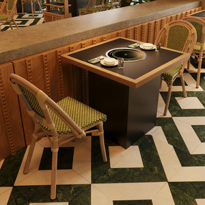 Ensemble de meubles de bistrot français moderne, chaise en aluminium tressé et table à manger carrée en bois pour café, restaurant - Product Image 5