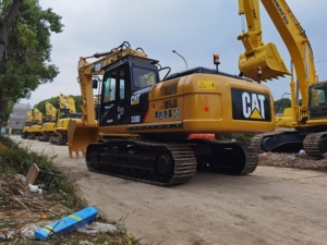 รถขุดตีนตะขาบไฮดรอลิก Caterpillar 330D มือสอง น้ำหนัก 35 ตัน สภาพดีเยี่ยม เครื่องจักรก่อสร้างสำหรับงานหนัก ขาย - Product Image 3