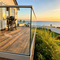 Rampe de balcon en verre trempé ultra-transparent gris mat personnalisée, sans cadre