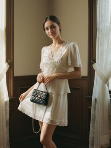 Vestido Mini Vintage de Seda Blanca con Cuello en V, Mangas Abullonadas, Ribete de Encaje, Corte Holgado, Transpirable, Vestido Casual de Verano - Product Image 2
