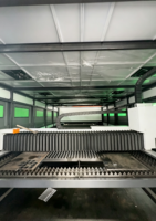Unité laser CNC BLFD6025 à couverture intégrale avec refroidissement par eau, fonctionnement automatique, prise en charge DXF DWG pour la fabrication industrielle de tôles métalliques