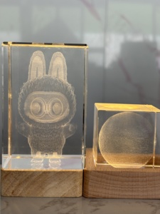 Máquina de Marcado Láser UV Interna de 5W 10W 15W 20W para Grabado en Bolas de Cristal, Madera, Plástico, Grabado Personalizado para Regalos de Navidad - Product Image 3
