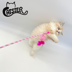 Fabricación al por mayor bola colorida gato varita gato <span class=keywords><strong>Teaser</strong></span> con pluma gato juguete - Product Image 3