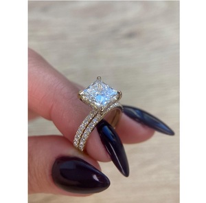 Anillo de Compromiso con Diamante Cultivado en Laboratorio, Corte Princesa de 3.50CT, D VVS2, Corte Cuadrado Incoloro, Solitario, Oro de 14K, Anillo de Lujo Certificado - Product Image 2