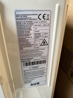 Climatisation murale split type AUX R32 2025, refroidissement et chauffage, silencieuse, multi-zones.