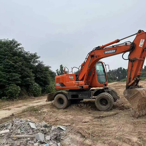 Korean brand Hyundai <b>used</b> wheel <b>excavator</b> in dubai 15 ton 150W-7 wheel drive digger Original Engine - Product Image 1