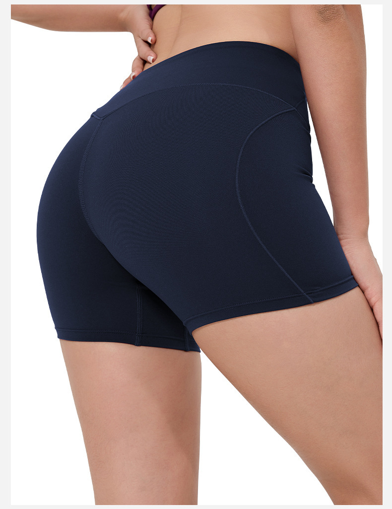 High-Waist Activewear Pants: fabric, pocket and construction detail