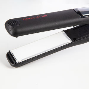 Lisseur à cheveux en céramique à vibration ultrasonique CB-9231, finition longue durée, imperméable, chauffage rapide infrarouge en 15 secondes - Product Image 2