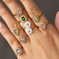 Cincin Bunga Daisy dari Baja Anti Karat 316L, Cincin Statement Floral Berlapis Emas 18K PVD untuk Wanita, Perhiasan Gaya Boho