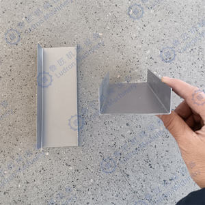 <span class=keywords><strong>U</strong></span>-Profil-Rollformmaschine Pfettenprofiliermaschine Eisenbolzen und Schienen <span class=keywords><strong>U</strong></span>-Pfetten Profilierungs-Rollformmaschine - Product Image 5