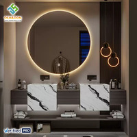 Ensemble de meuble-lavabo de salle de bain moderne en bois massif OEM avec drain en cuivre, lavabo mural en céramique, miroir LED, facile à nettoyer, pour salle à manger, cuisine, chambre