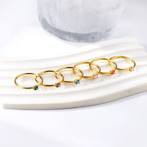 Anelli Minimalisti all'Ingrosso in Diversi Colori con Zirconia Cubica <span class=keywords><strong>Brillante</strong></span>, Acciaio Inossidabile Placcato Oro 18K, Anelli di Fidanzamento per Matrimonio - Product Image 3