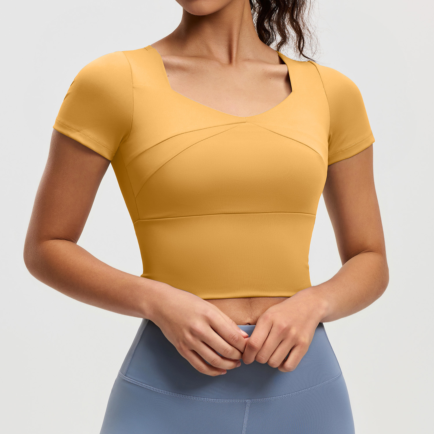 Jaune