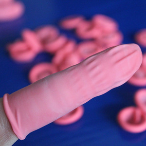 Trong Nước Màu Hồng Dùng Một Lần Cao Su An Toàn Găng Tay Găng Tay Với Ngón Tay Kỹ Thuật Số Cots An Toàn Công Nghiệp Bánh Cho Phòng Sạch Sử Dụng - Product Image 3