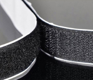 Bande Velcro auto-adhésive double face haute adhérence de 20 mm de large, fermeture à boucle et crochets en nylon - Product Image 2