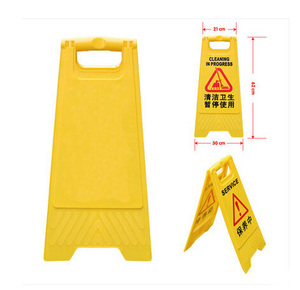 Señal de precaución de seguridad de suelo mojado de advertencia de <span class=keywords><strong>carretera</strong></span> de plástico amarillo plegable - Product Image 2