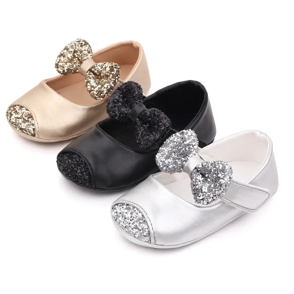 MU أحذية أطفال عالية الجودة للاستخدام في الهواء الطلق أحذية جلدية لامعة بتصميم فراشات للفتيات الصغيرات