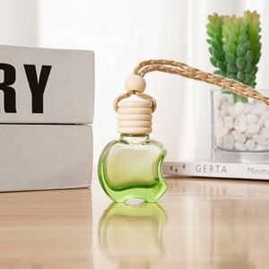 <span class=keywords><strong>Diffusore</strong></span> di <span class=keywords><strong>Profumo</strong></span> per <span class=keywords><strong>Auto</strong></span> a Forma di Mela con Gradiente di Colore, 6ml, Tappo a Vite, Deodorante Appeso, Bottiglia in Vetro - Product Image 5