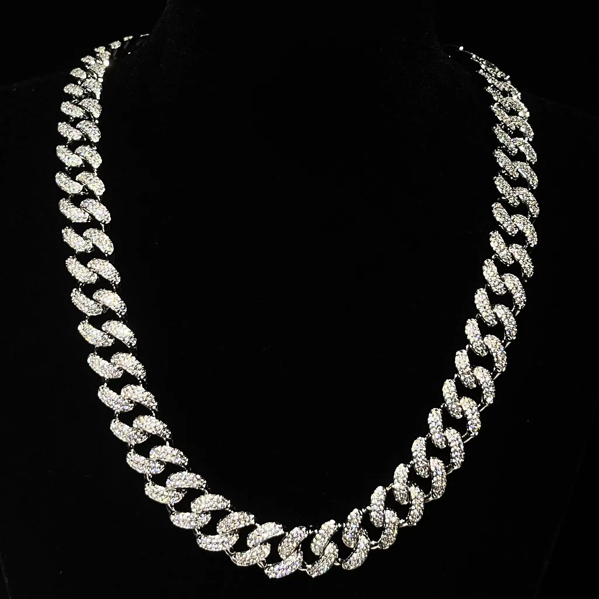 Hip hop Jewelry new Necklace Factory Price men 2023 America Gift Chain Party Figure Necklacesmiami cuban link chain real gold