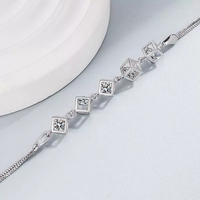 FY-SL350 Bracelet en argent européen pour femmes accessoire polyvalent haut de gamme à la mode Zircon Cube Bracelet à maillons fins