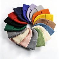 Topi Musim Dingin Rajut Jacquard Anti Angin Hangat untuk Pria dan Wanita, Gaya Eropa Amerika, Cocok untuk Aktivitas Luar Ruangan