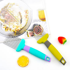 Vente en gros WXL078 Coupe-légumes et fruits manuel simple, outil de cuisine multifonction en acier inoxydable, aiguille à oignon - Product Image 2