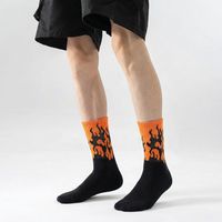 Chaussettes de skateboard hip-hop à motif floral Fashion Flame pour hommes et femmes, respirantes, tricotées, 100% coton, pour le printemps