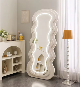 Cermin Lantai Bentuk Tidak Beraturan Berbingkai Flanel dengan Lapisan Ganda dan Lengkung - Product Image 1