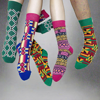 Unisexe 100% coton Ankara africain sportif décontracté Midi chaussettes prix de gros automne tricoté imprimé
