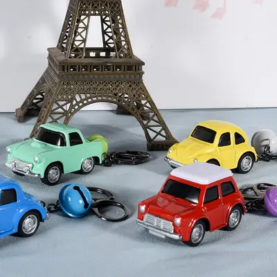 Mobil Model Diecast, mainan kecil bayi Vintage, gantungan kunci mobil Mini klasik, Model mainan