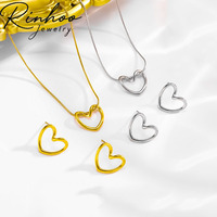 Parure Collier et Boucles d'Oreilles en Acier Inoxydable Plaqué Or 18K PVD, Cœur Torsadé Creux, Chaîne Minimaliste pour Femme, Bijoux de Clavicule