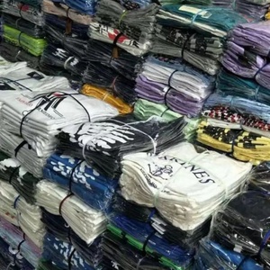 Vêtements pour femmes en gros à faible MOQ, vêtements en vrac, livraison, boutique de vêtements en gros, hauts, robes, vêtements d'occasion - Product Image 4