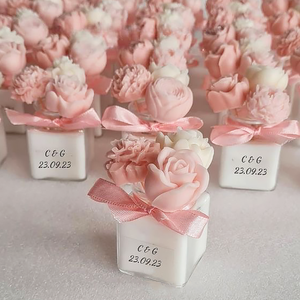 Nến thơm mini hình hoa dễ thương, làm từ sáp đậu nành tự nhiên, mùi thơm dễ chịu, có thể tùy chỉnh tên, bán chạy, thích hợp làm quà tặng kỷ niệm. - Product Image 1
