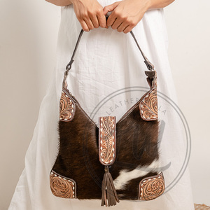 Bolso de mano de piel de vaca de cuero genuino curtido vegetal de tendencia para mujer con parche tallado a mano correas extraíbles múltiples bolsillos - Product Image 5