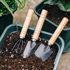 Conception ergonomique légère : Toutes vos tâches de plantation en extérieur réalisées avec un seul ensemble, robuste pour une utilisation quotidienne professionnelle en pépinière et en verger. - Product Image 5