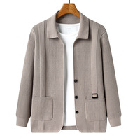 2025 Herren Neuheiten Langarm Pullover mit Eckigem Kragen, Maßgeschneiderte Passform, Zopfstrick, Freizeit Jacke, Einfarbiges Top, Strickjacke