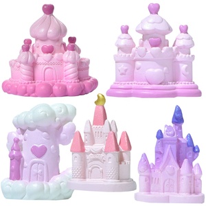 Miniatures de château en résine romantiques pour décorations de paysage, petites maisons de conte de fées, ornements de villa, accessoires de bricolage - Product Image 1