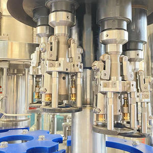 Machine <span class=keywords><strong>de</strong></span> remplissage automatique 3 en 1 haute productivité pour jus, <span class=keywords><strong>eau</strong></span> et boissons – Ligne <span class=keywords><strong>de</strong></span> remplissage <span class=keywords><strong>de</strong></span> boissons - Product Image 4