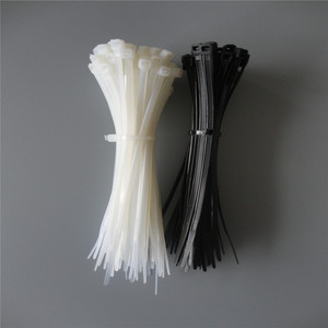 Les colliers de serrage en nylon 66 autobloquants sont utilisés pour fixer et regrouper les colliers de serrage. Attache-câble en nylon autobloquant - Product Image 5