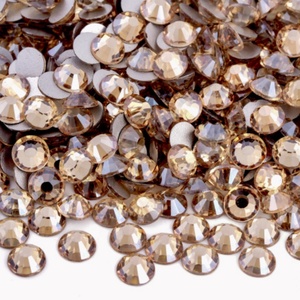 OLeeya SS3 Taille Vente en Gros Cristaux Plats Non Thermocollants Pierres en Vrac Verre Strass Non Thermocollants pour Ongles pour l'Art des Ongles - Product Image 4