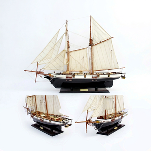 HARVEYE Maquette de bateau nautique historiquement fidèle en bois d'acacia, peinte à la main, décoration d'intérieur, boîtes en bois et panneaux muraux - Product Image 1