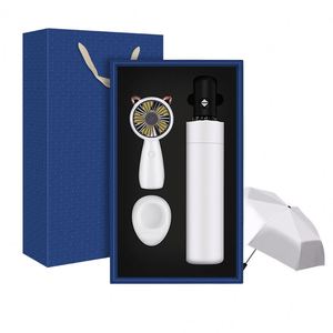 Set de regalo moderno con botella de agua blanca, ventilador portátil y funda en caja azul - Product Image 4