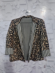 Leopard Print <b>Quilted</b> Velvet O-Neck Short <b>Jacket</b> Bold Animal <b>Pattern</b> Eco-Friendly Breathable Fashion Outerwear Modern - Product Image 6