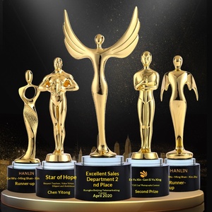 Set di Trofei Angelo Dorato, <span class=keywords><strong>Premi</strong></span> in Cristallo Personalizzati per Riunioni Aziendali Annuali, Design con Ali 3D, Incisione Logo Gratuita e Confezione Regalo Premium - Product Image 4