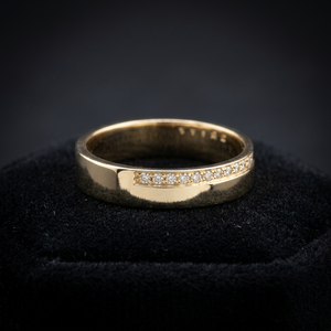 Anillo de Boda de Media Eternidad con Diamante Cultivado en Laboratorio de Oro Amarillo de 14K, Corte Brillante Redondo - Product Image 4