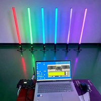 Barre de lumière de scène LED rotative à 360° avec recharge sans fil et réponse audio, tube LED 360° sur batterie