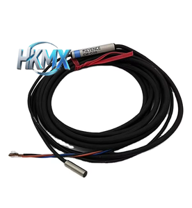 Sensores de Proximidad KEYENCE EM-038 con Amplificadores en Cable F3.8, NPN, Nuevos - Product Image 1
